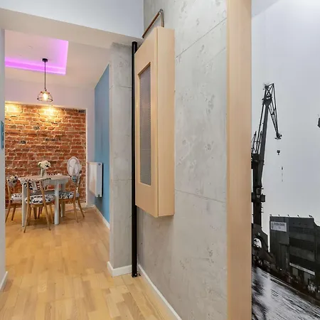 Stylish With Balcony In Old Town By Renters Lejlighed *